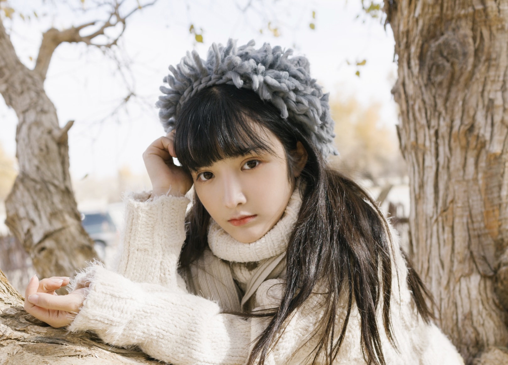 [Kimoe 激萌文化] Vol.013 秋画之应沙漠旅拍 [40P-461M]